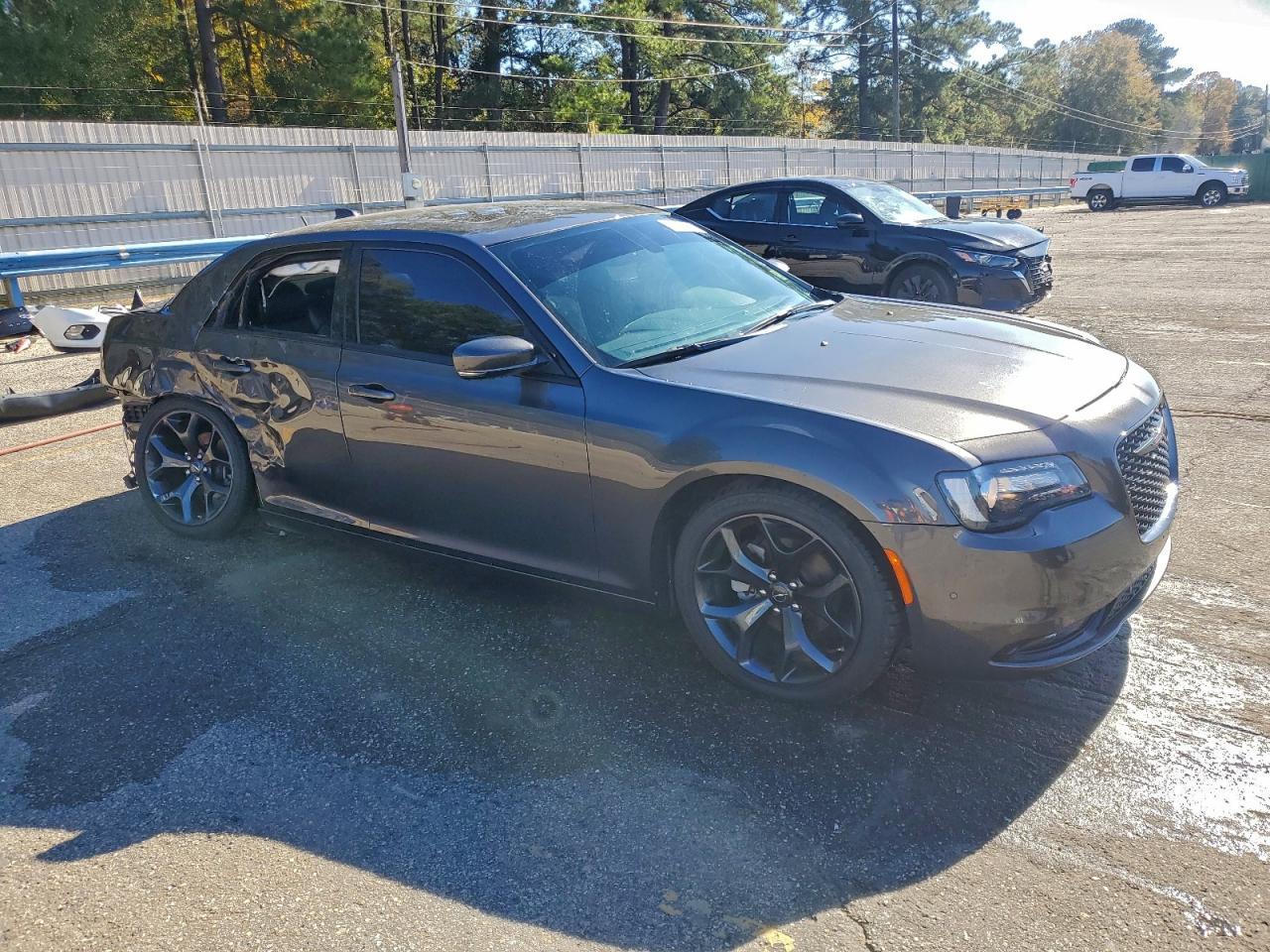 2023 CHRYSLER 300