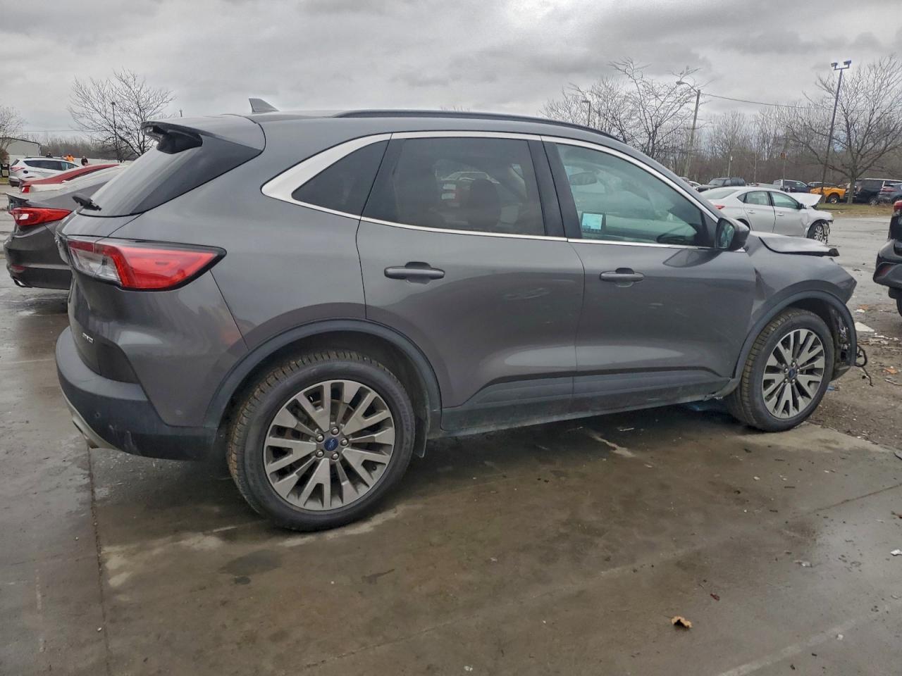 2021 FORD ESCAPE