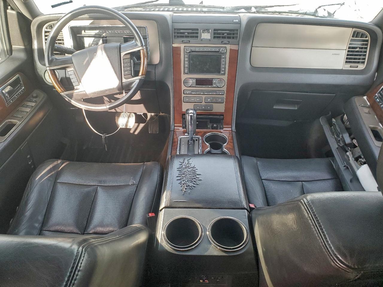 2013 LINCOLN Navigator