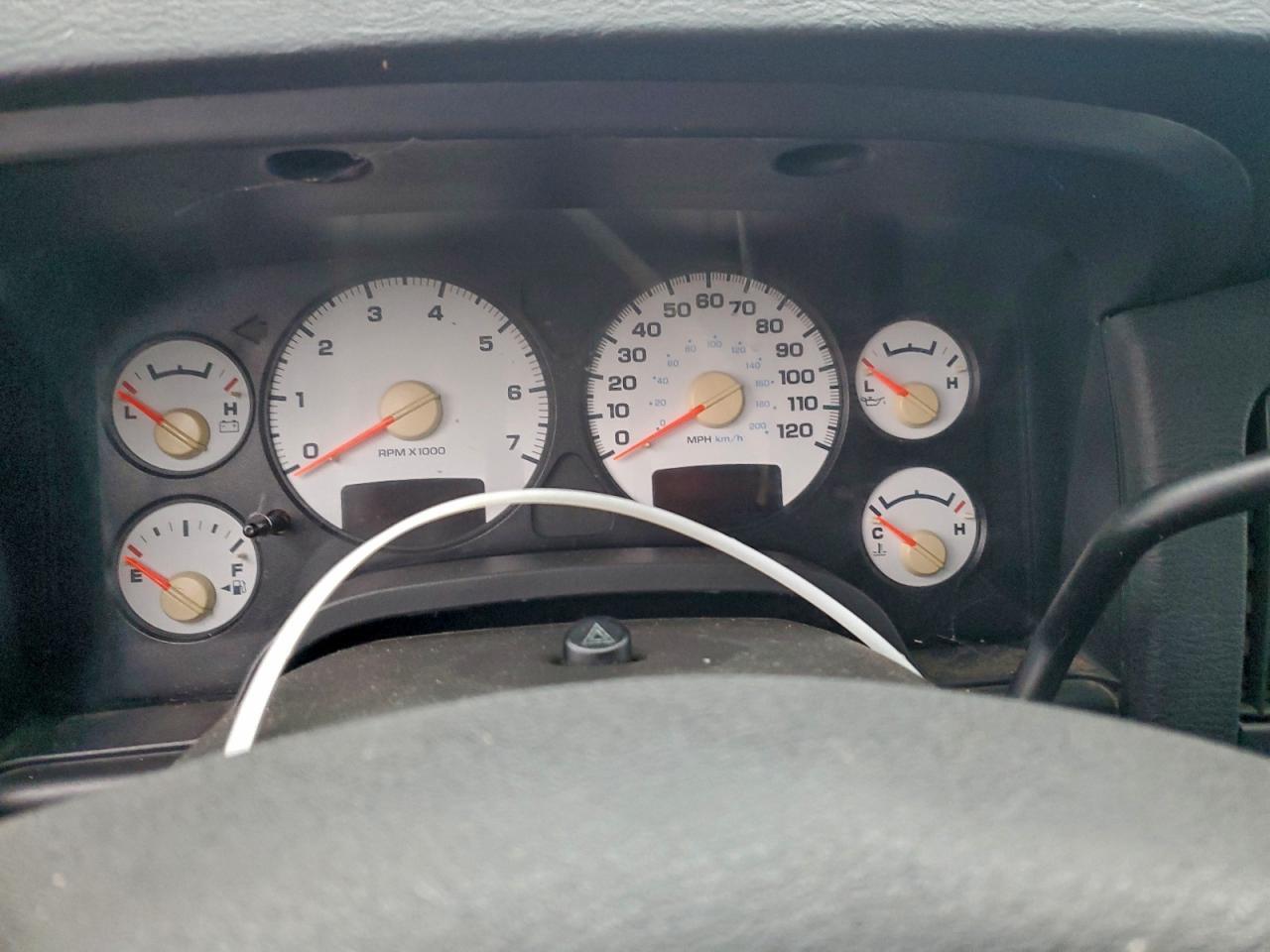 2004 DODGE RAM 1500