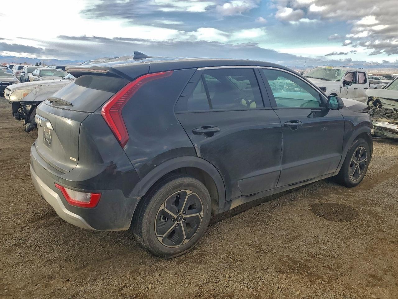 2023 KIA Niro