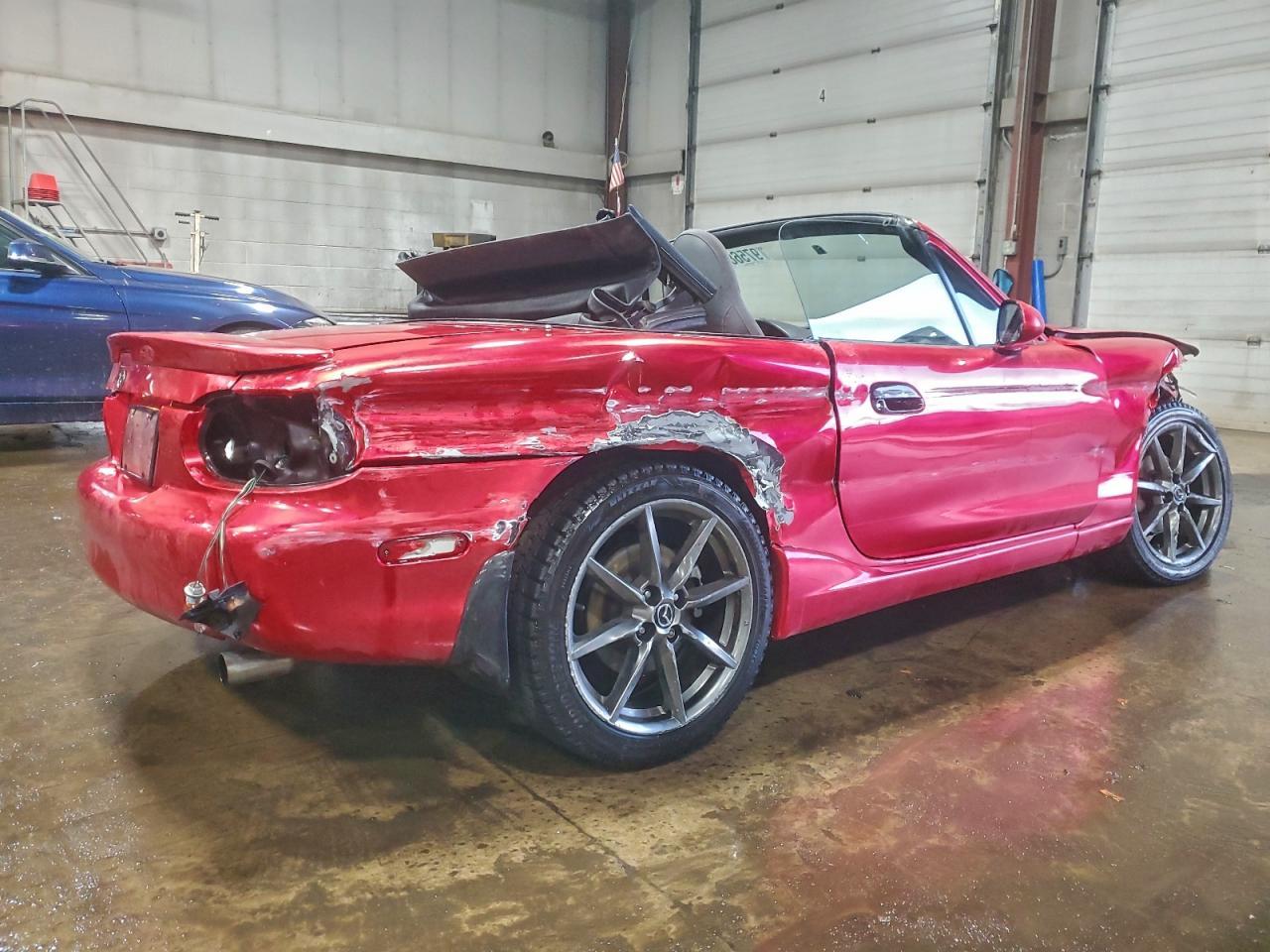 2005 MAZDA MX-5 Miata