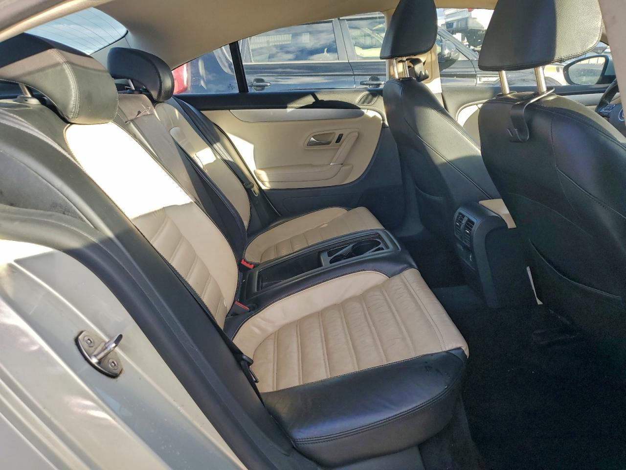 2009 VOLKSWAGEN CC
