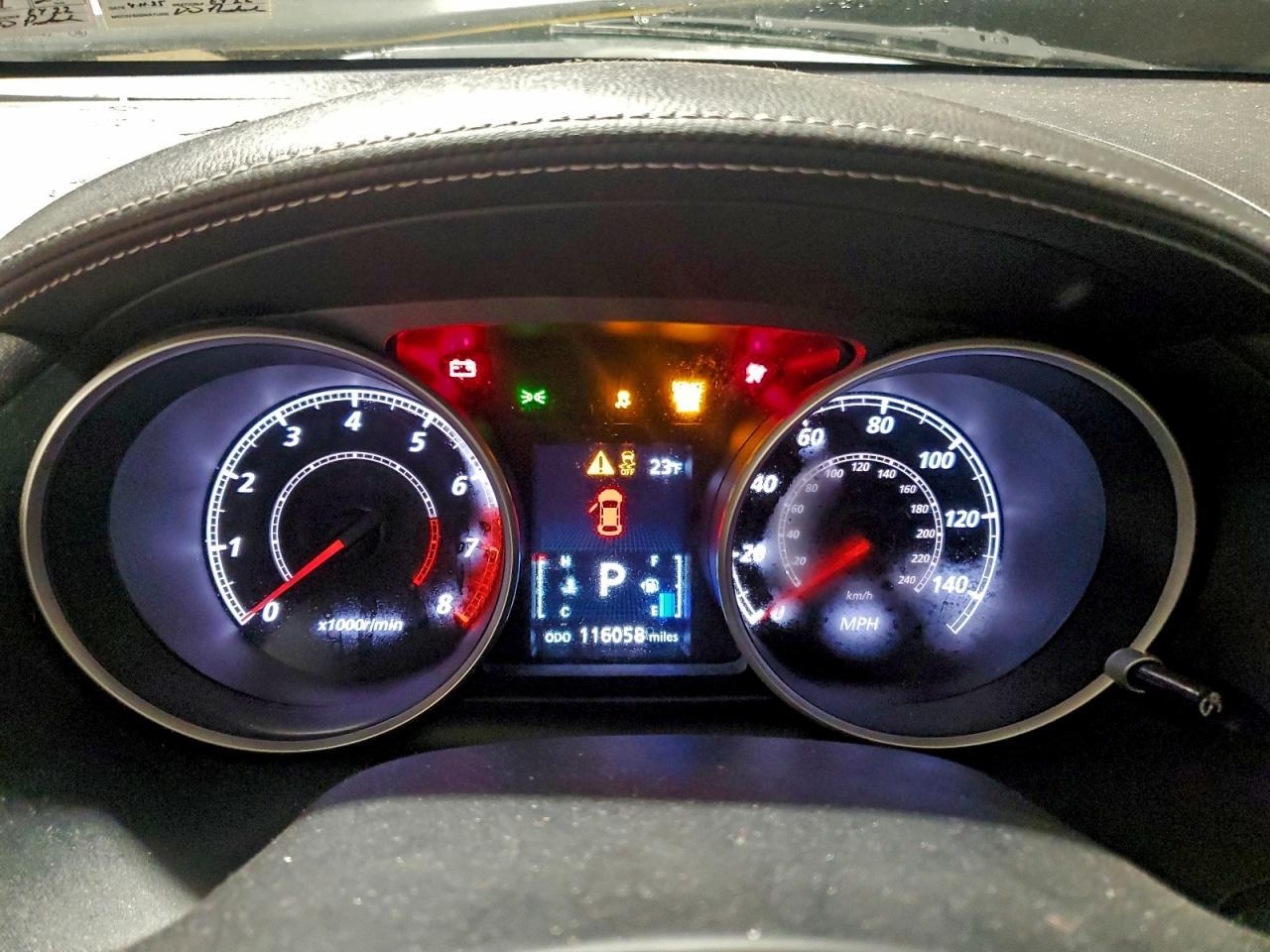 2011 MITSUBISHI outlander