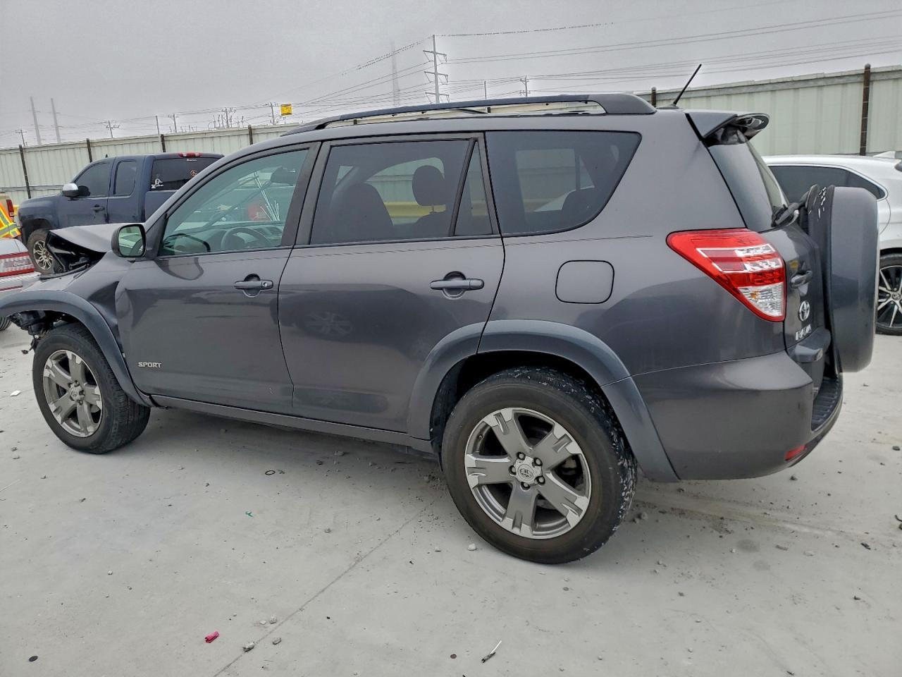 2011 TOYOTA RAV4