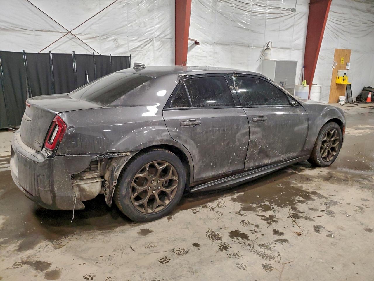 2017 CHRYSLER 300