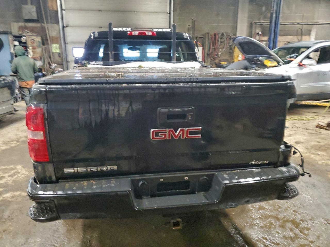 2017 GMC Sierra
