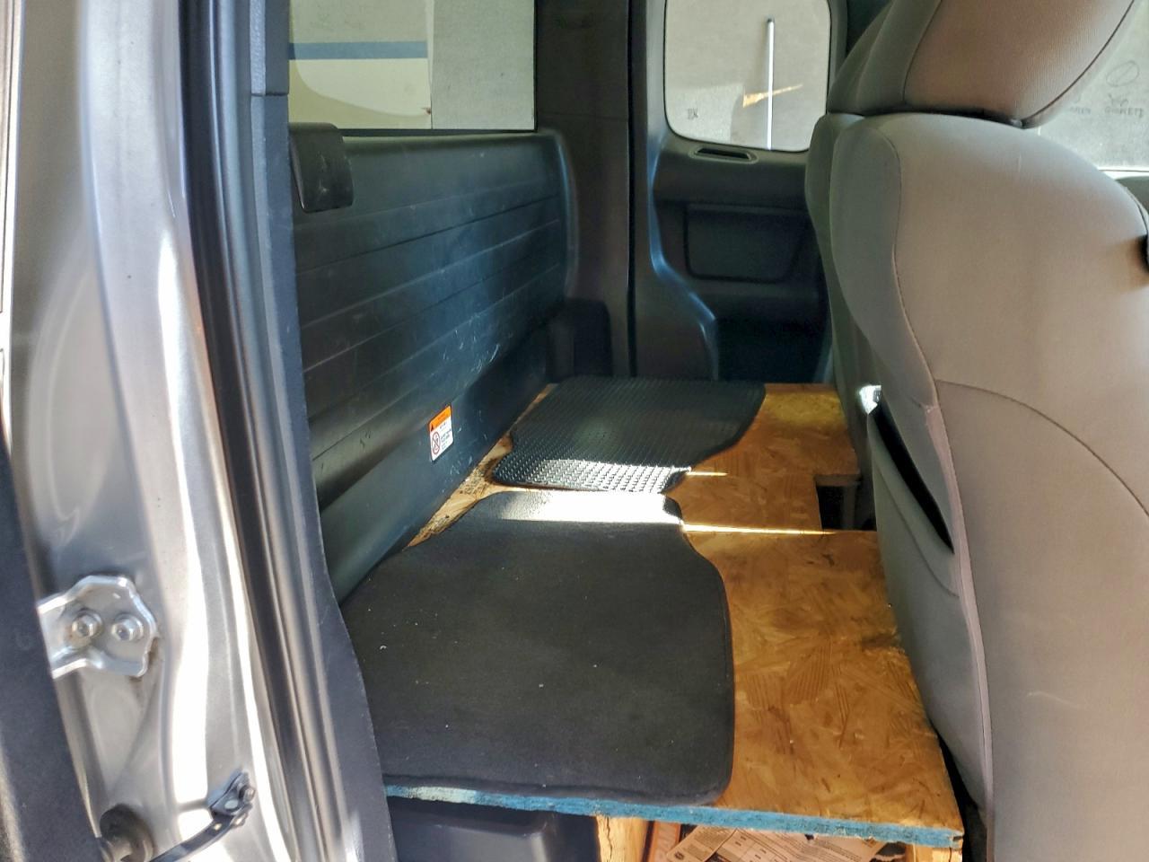 2016 TOYOTA TACOMA
