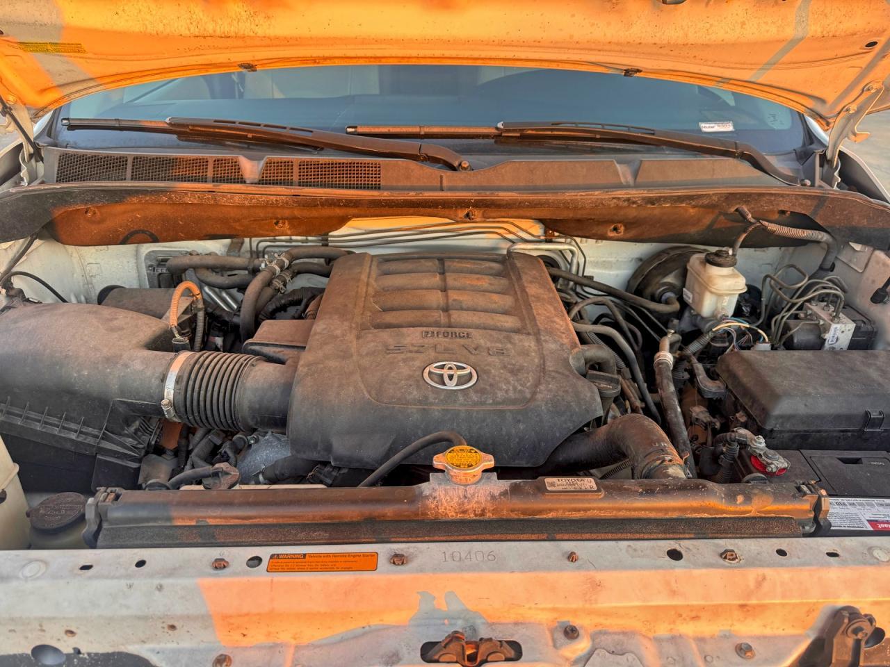 2014 TOYOTA Sequoia