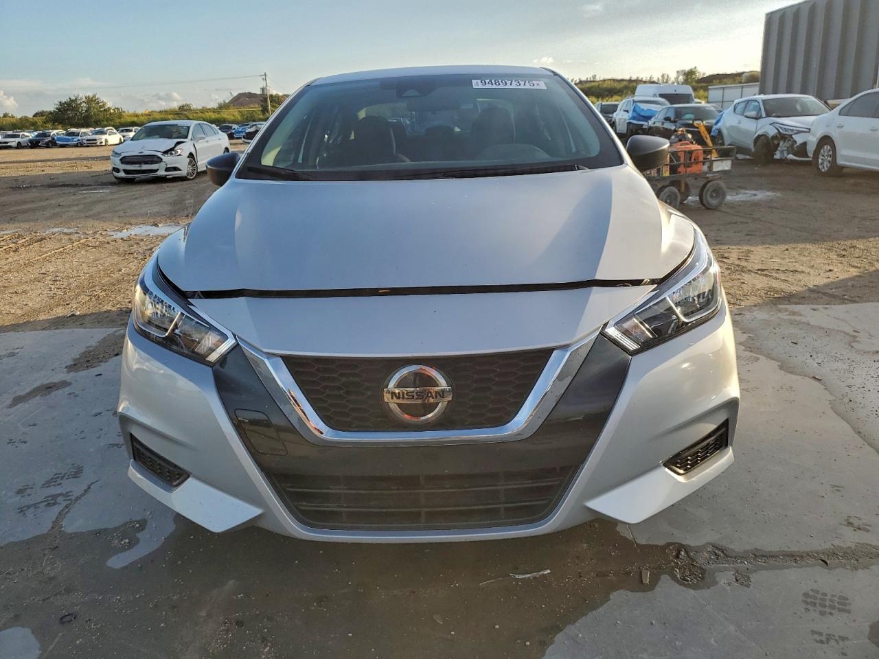 2022 NISSAN VERSA