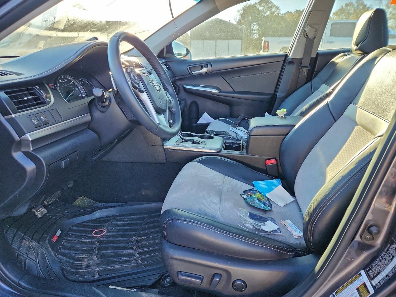 2014 TOYOTA CAMRY