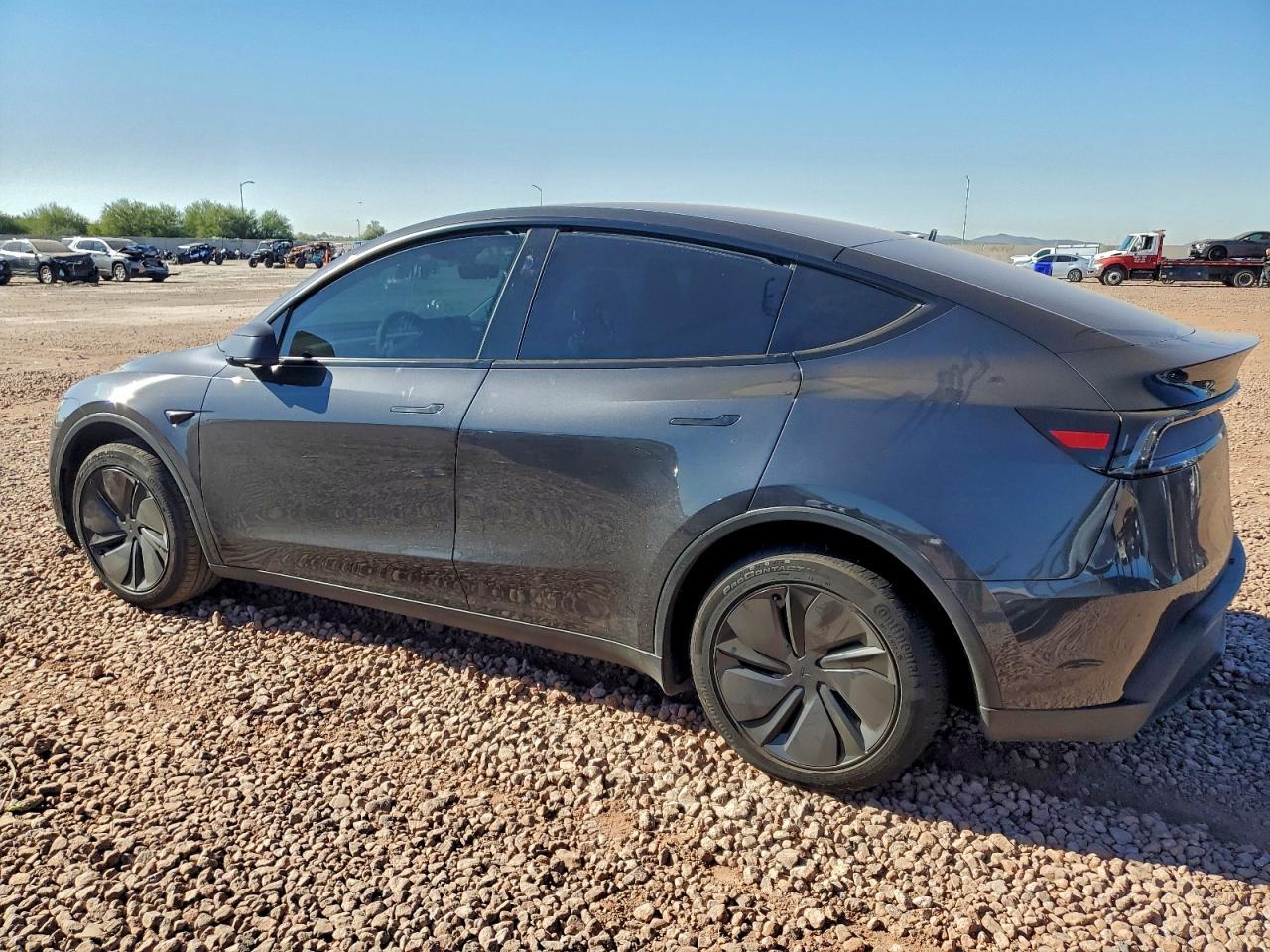 2026 TESLA MODEL Y