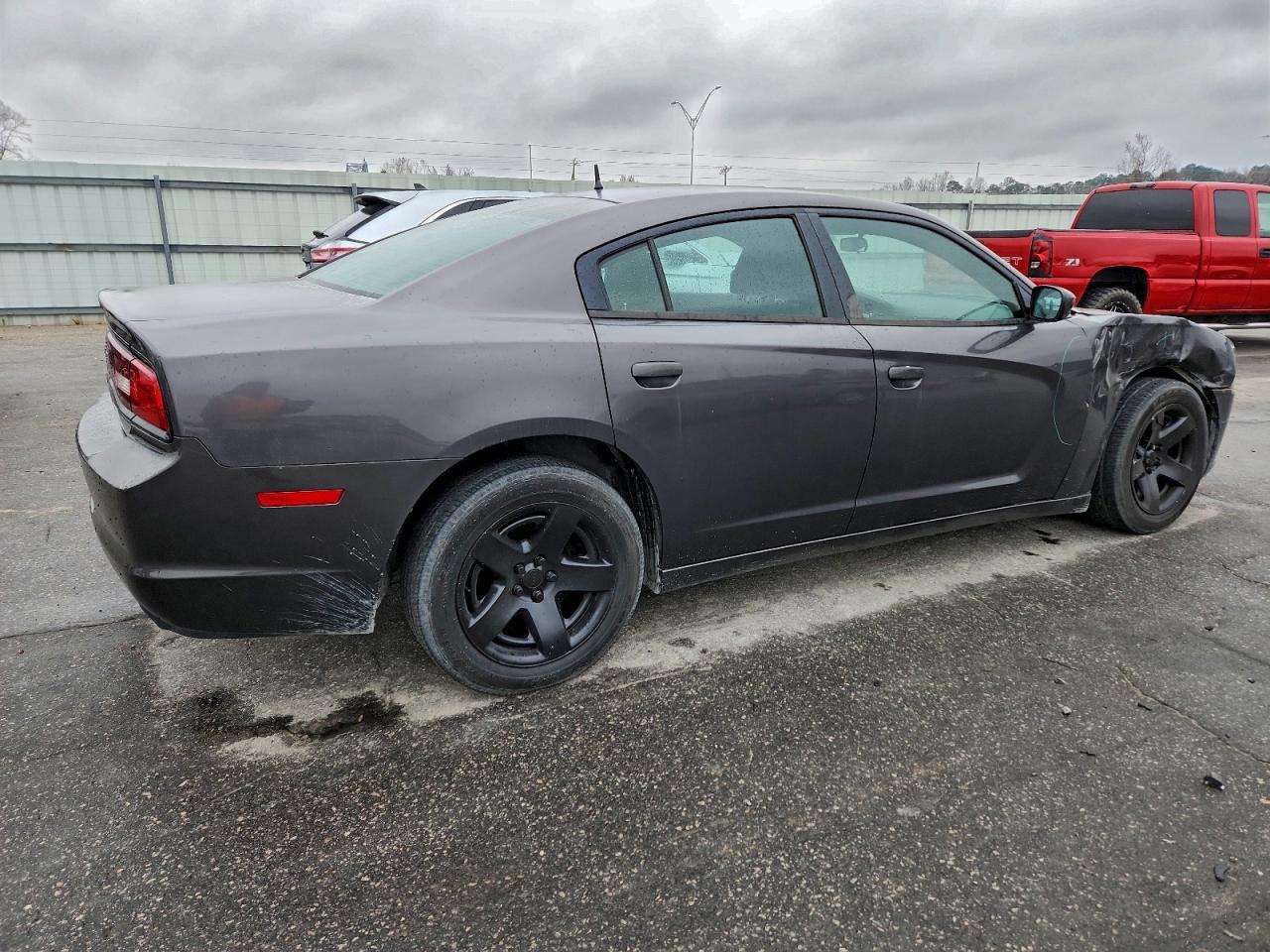2013 DODGE CHARGER