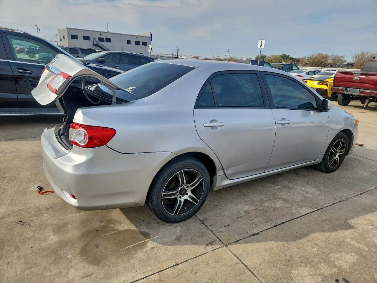 2012 TOYOTA COROLLA