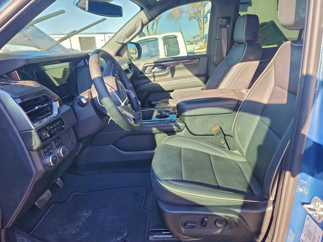 2025 GMC Yukon