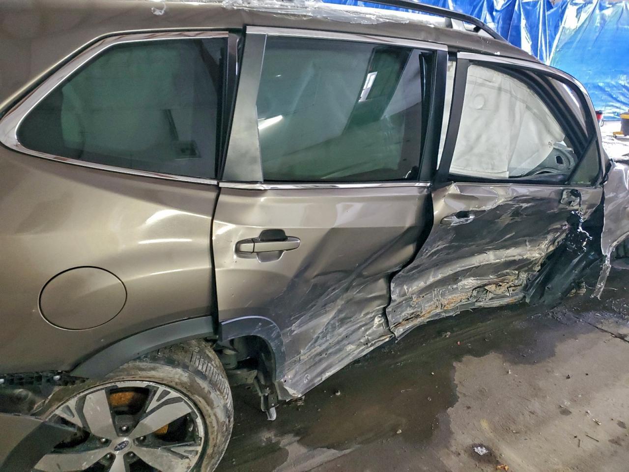 2020 SUBARU FORESTER