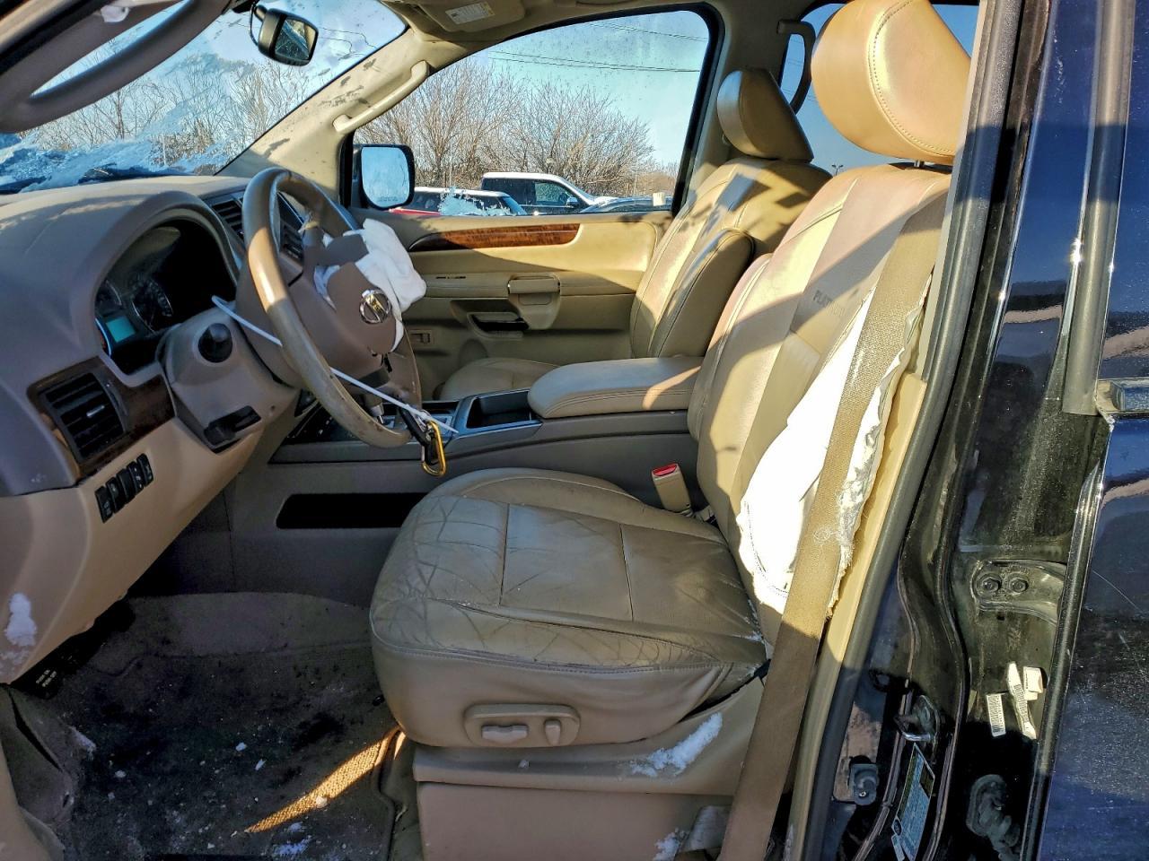 2012 NISSAN Armada