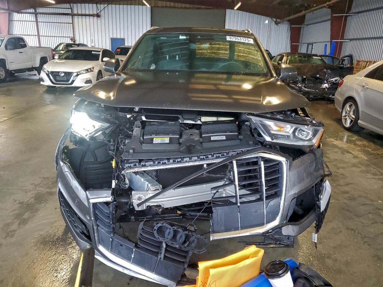 2021 AUDI Q7