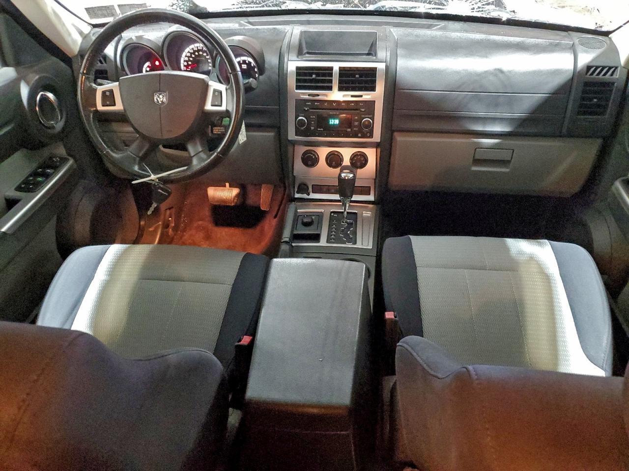 2009 DODGE Nitro