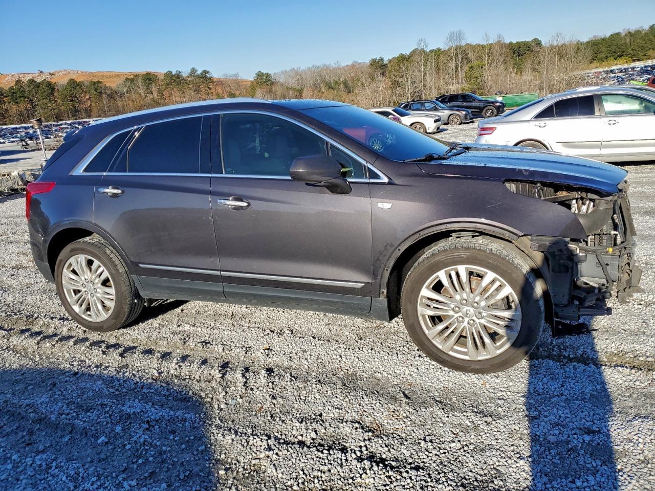 2017 CADILLAC XT5