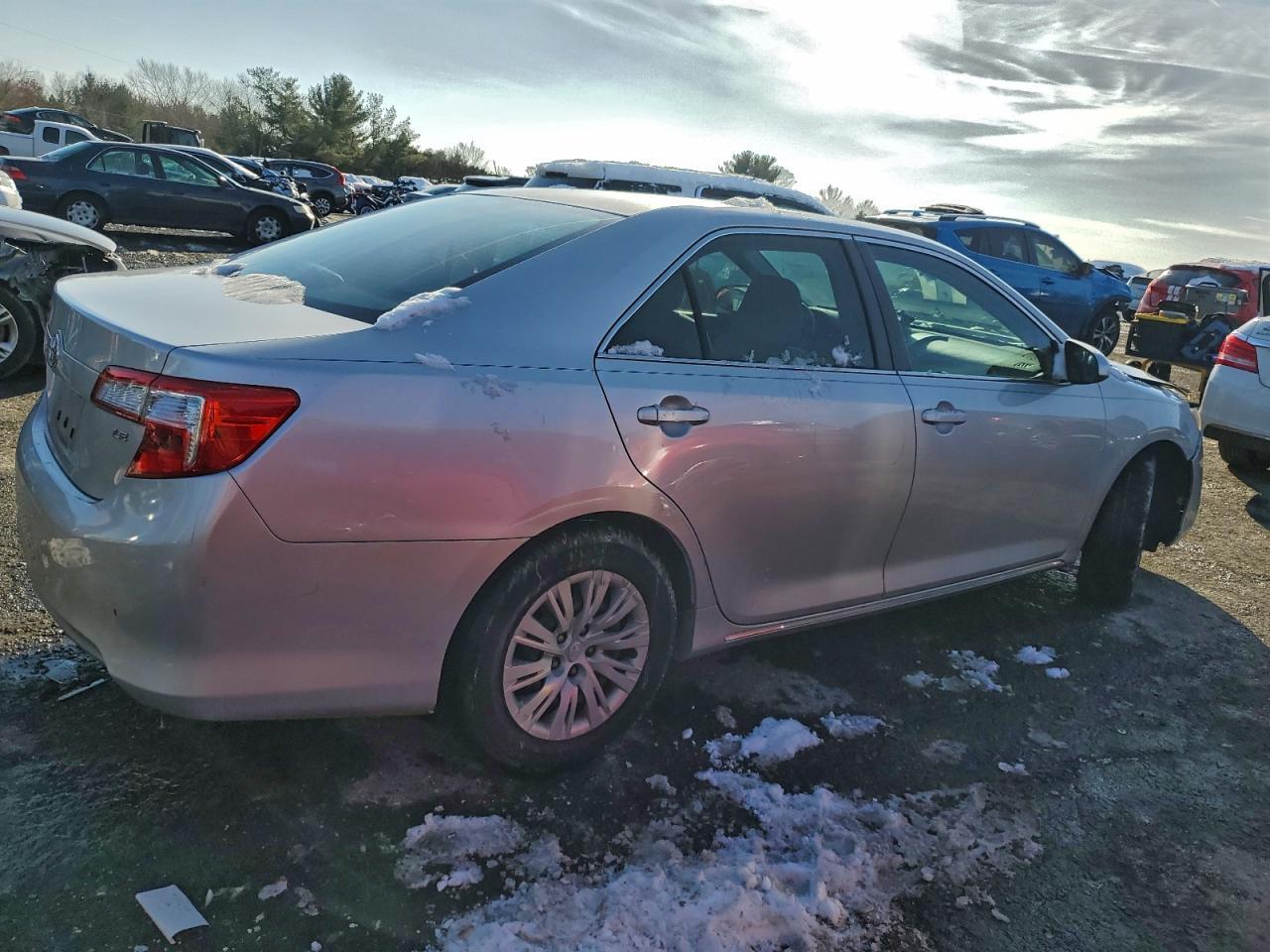2012 TOYOTA CAMRY