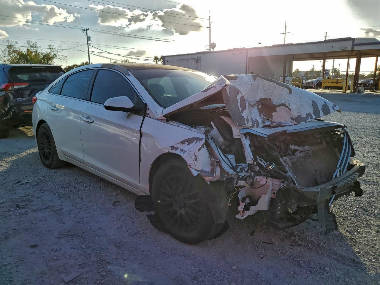 2016 HYUNDAI SONATA