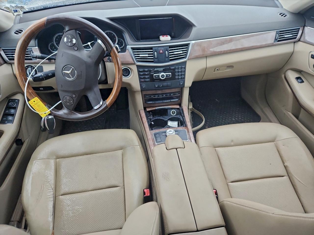 2012 MERCEDES-BENZ E-Class
