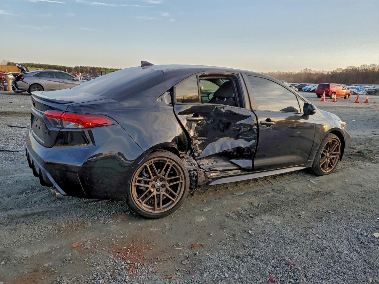 2024 TOYOTA COROLLA