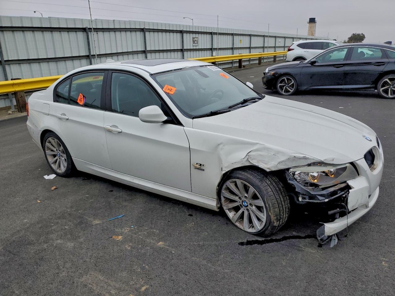 2011 BMW 3 SERIES