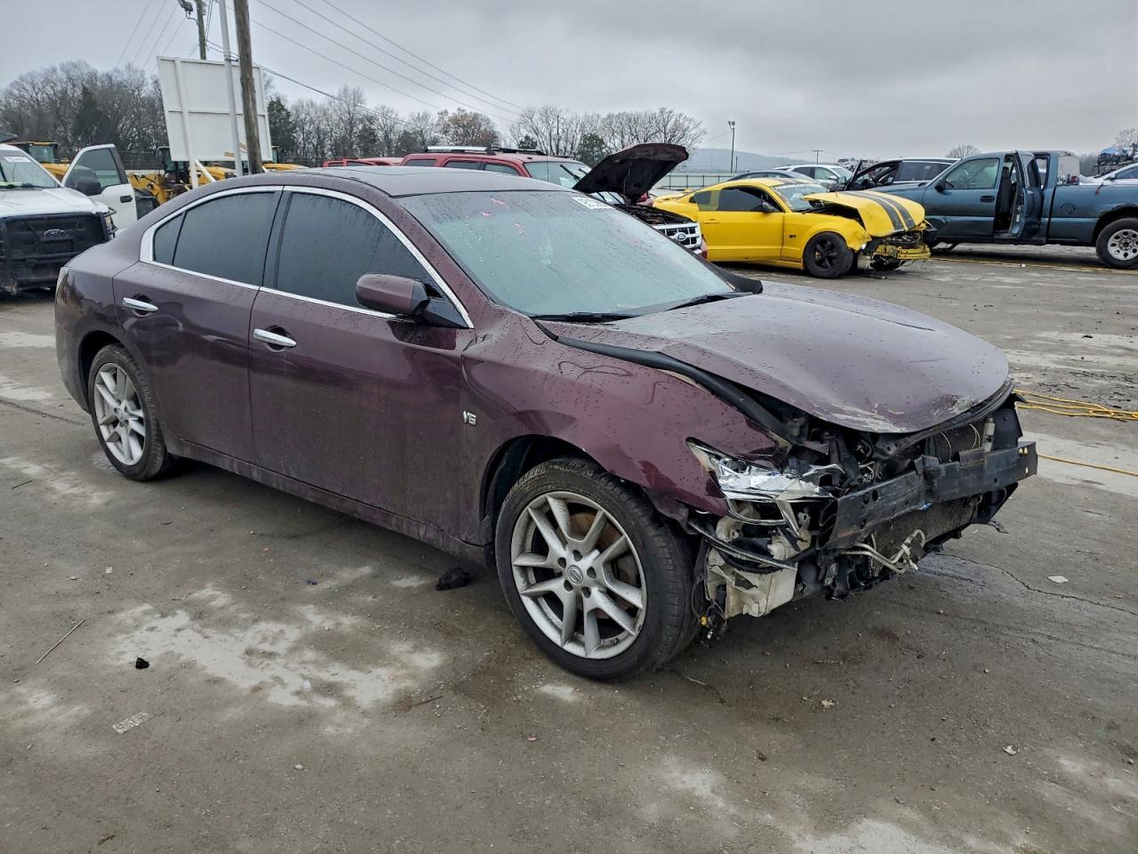2014 NISSAN Maxima