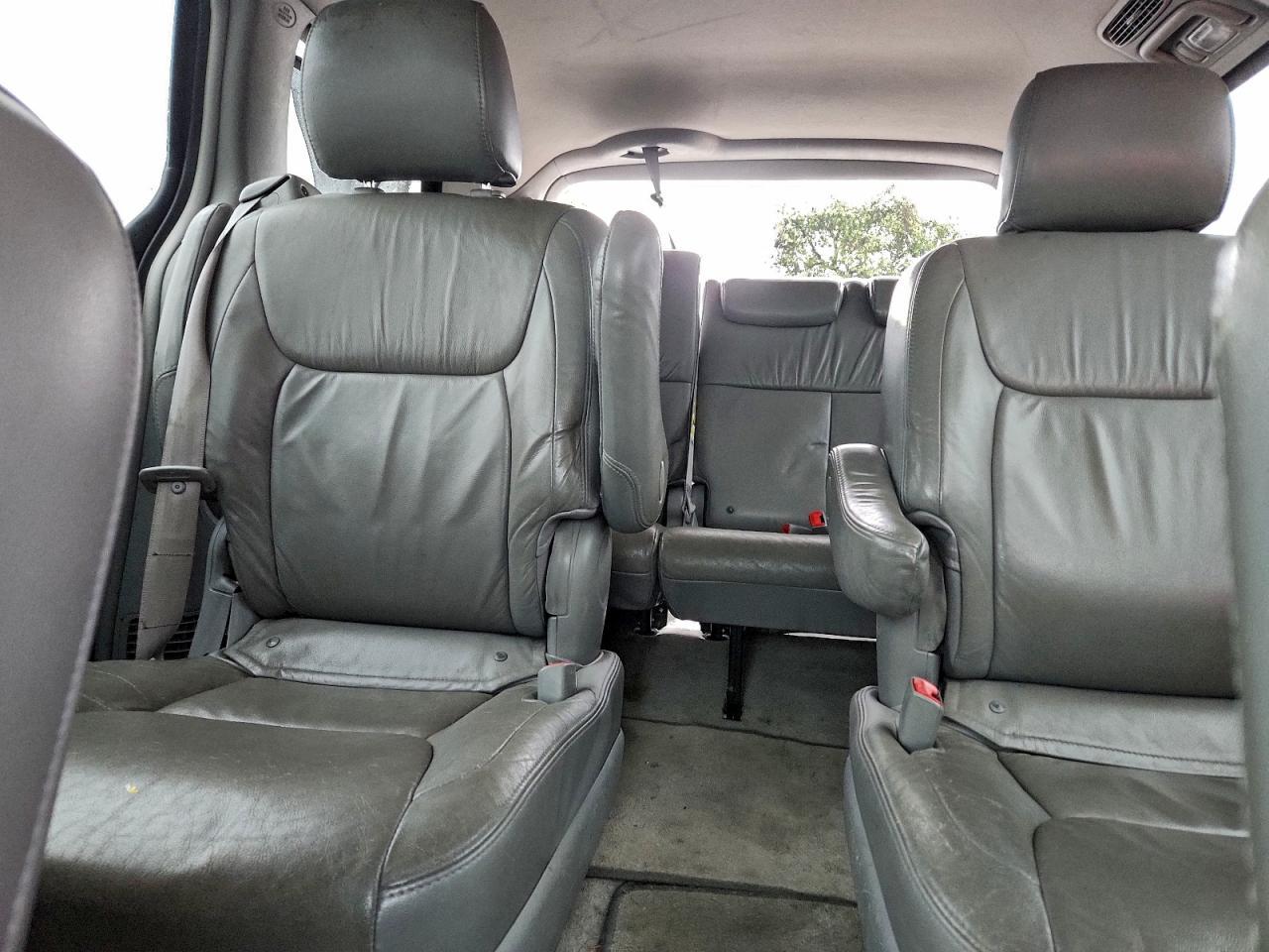 2007 TOYOTA SIENNA