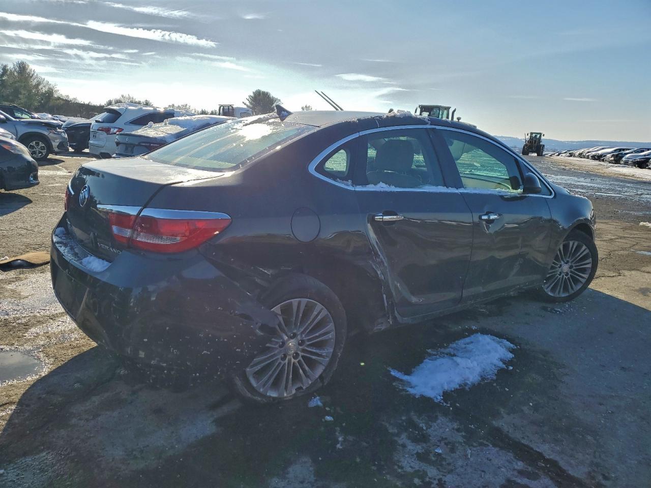 2012 BUICK VERANO