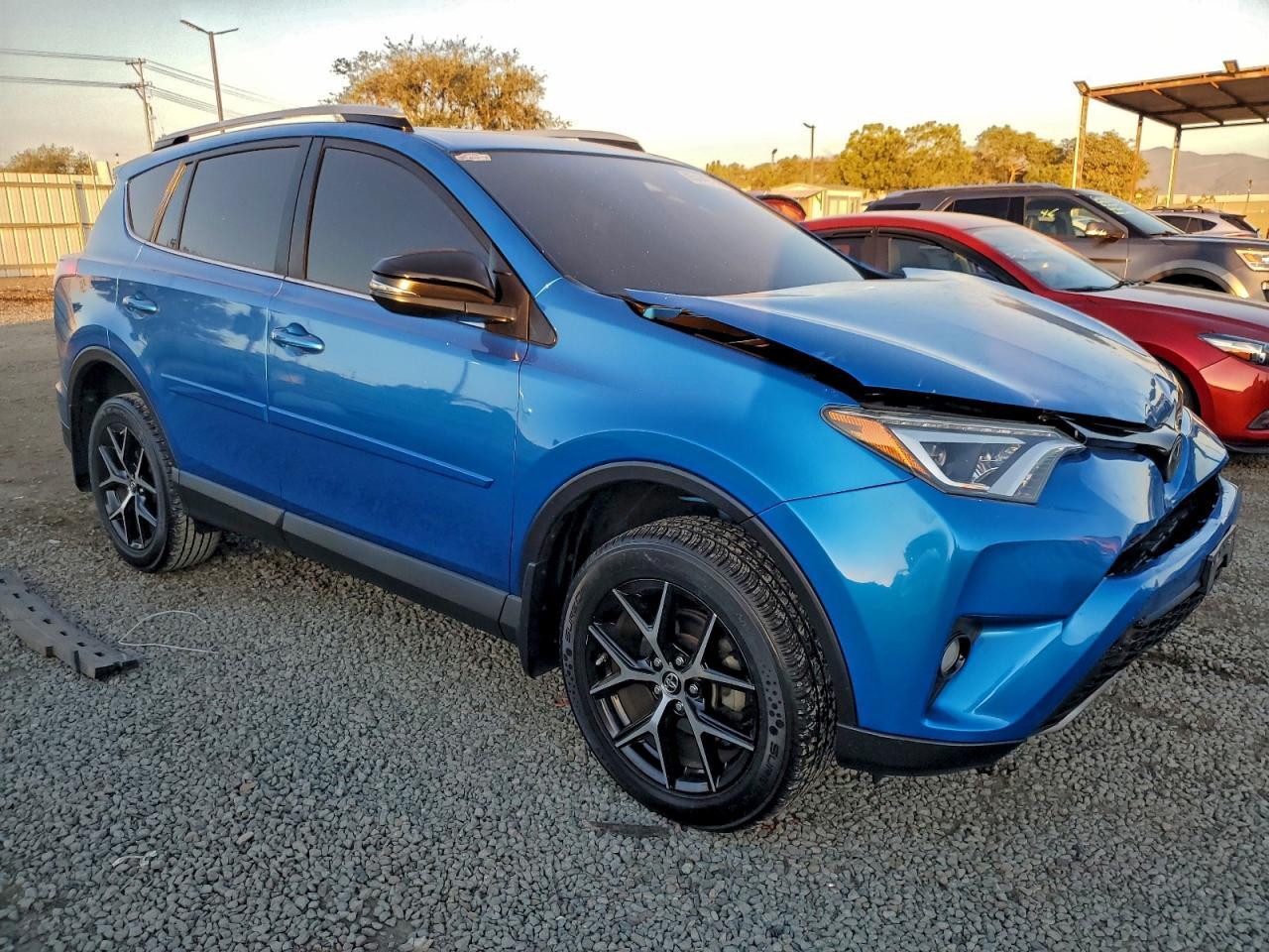 2017 TOYOTA RAV4