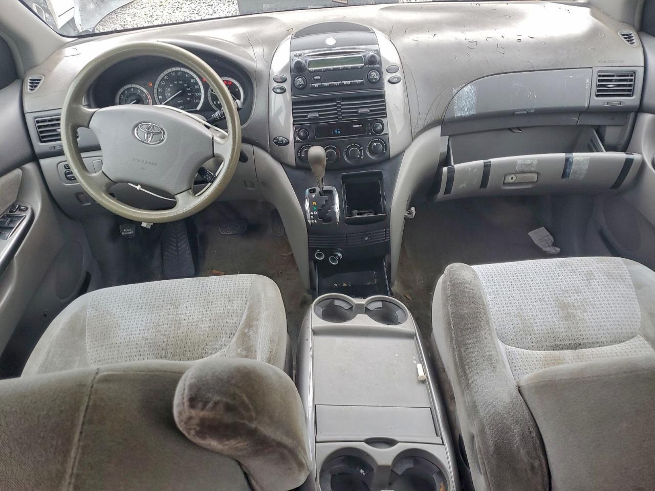 2006 TOYOTA SIENNA