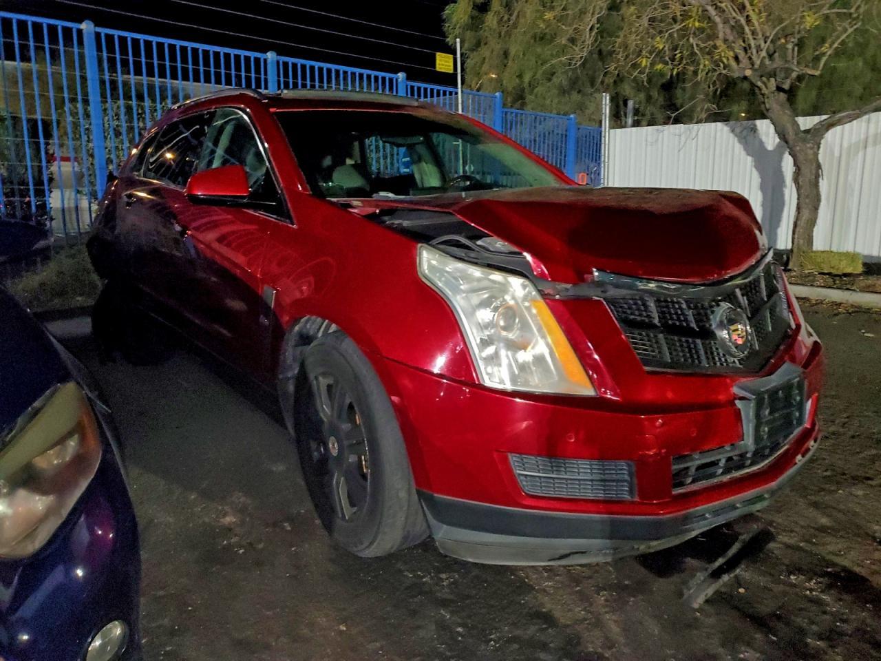 2010 CADILLAC SRX