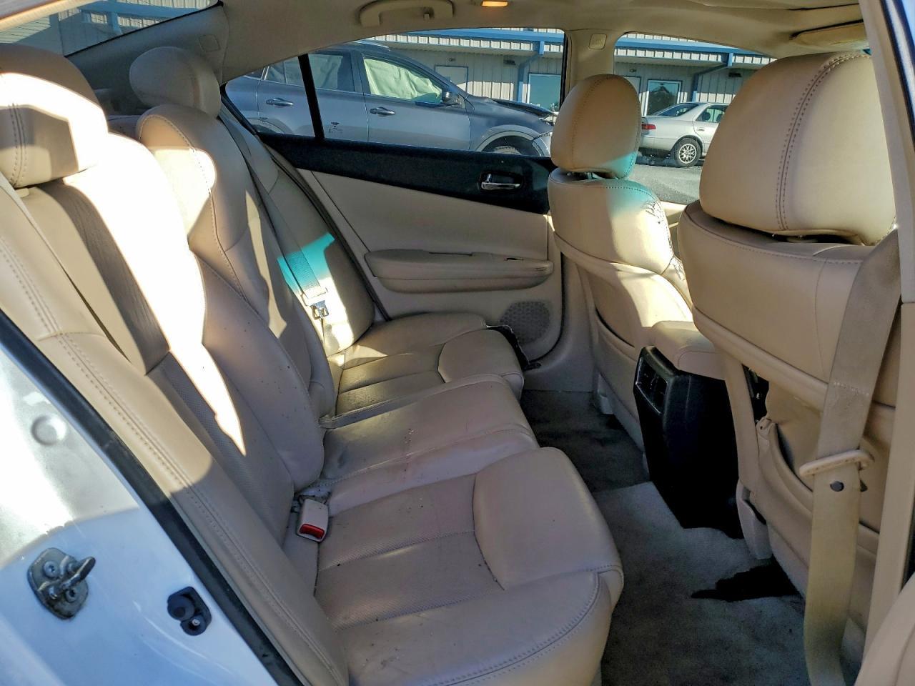 2012 NISSAN Maxima