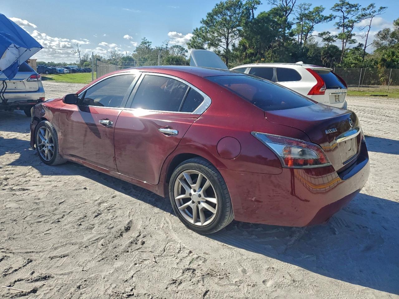 2013 NISSAN Maxima