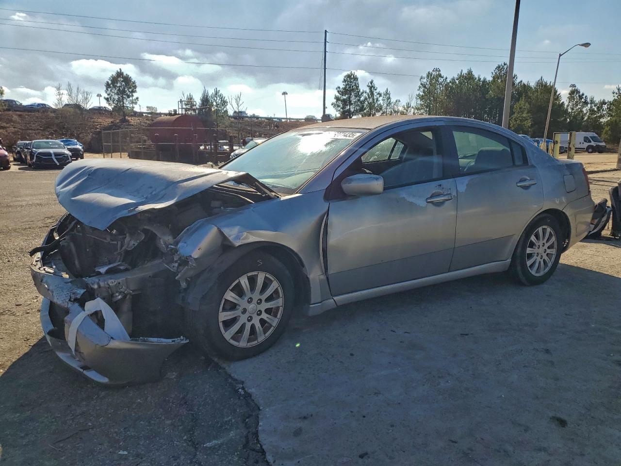 2011 MITSUBISHI Galant