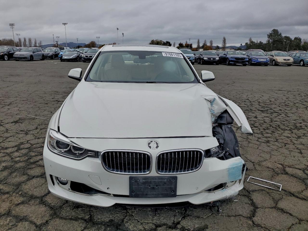2013 BMW 3 SERIES