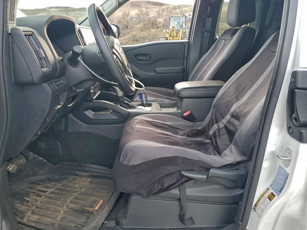 2025 NISSAN Frontier