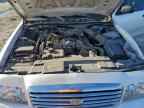 2010 FORD Crown Victoria