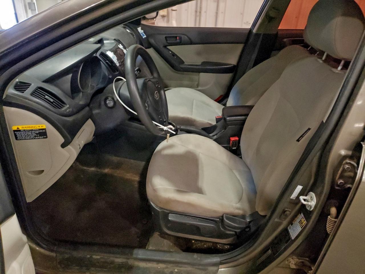 2010 KIA FORTE