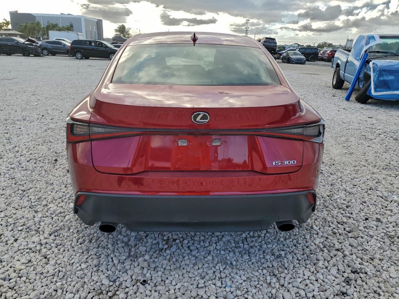 2024 LEXUS IS 300