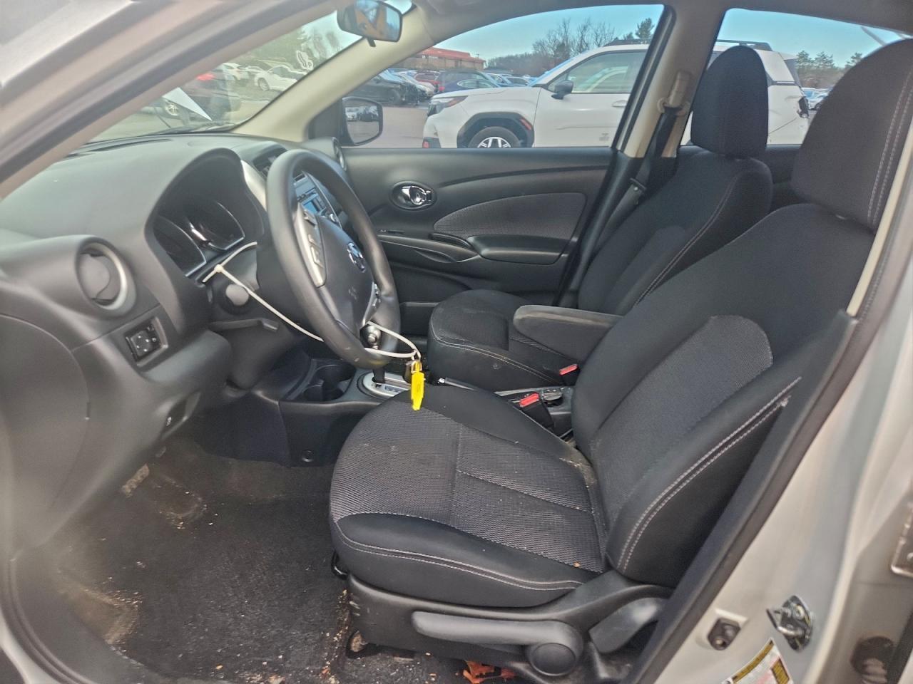 2015 NISSAN VERSA