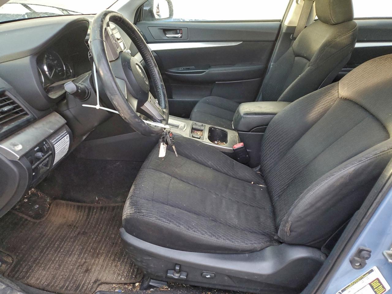 2010 SUBARU Legacy