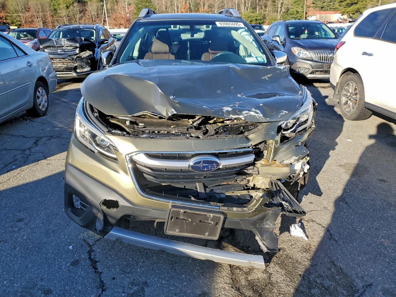 2020 SUBARU Outback