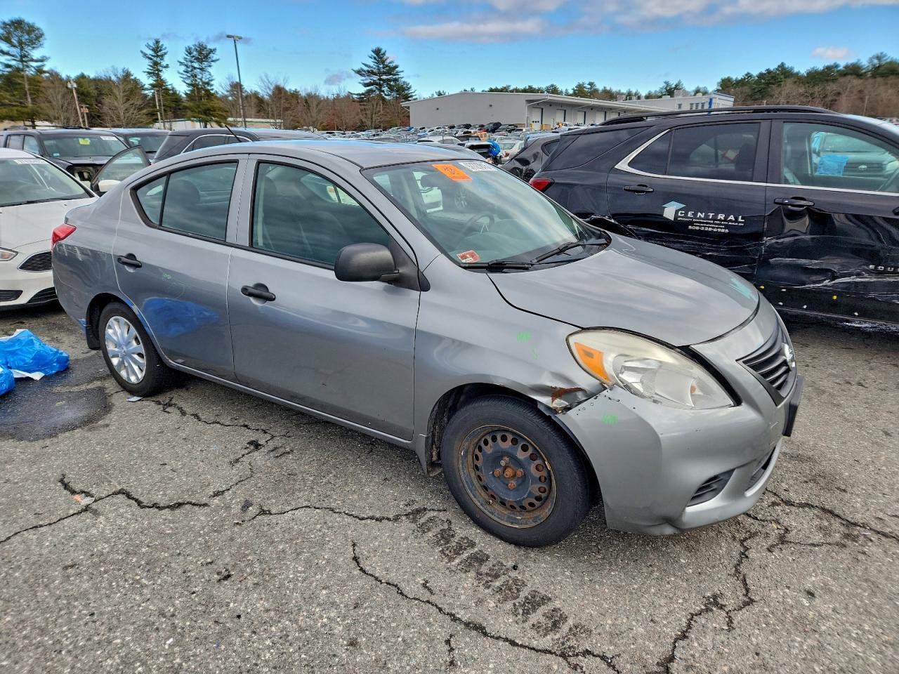 2014 NISSAN VERSA
