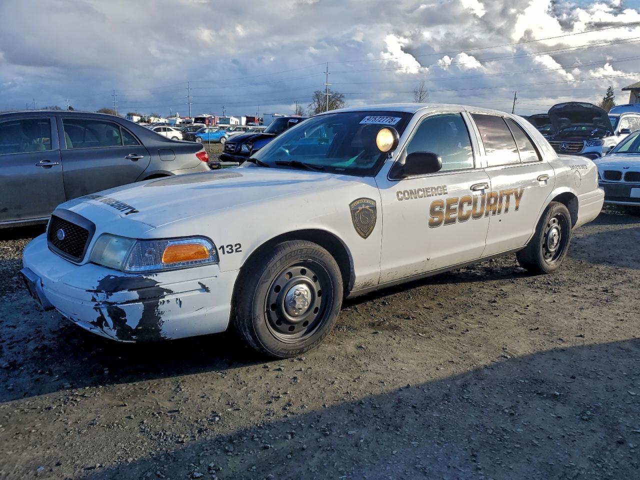 2011 FORD Crown Victoria