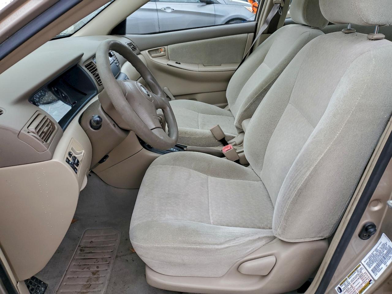 2004 TOYOTA COROLLA