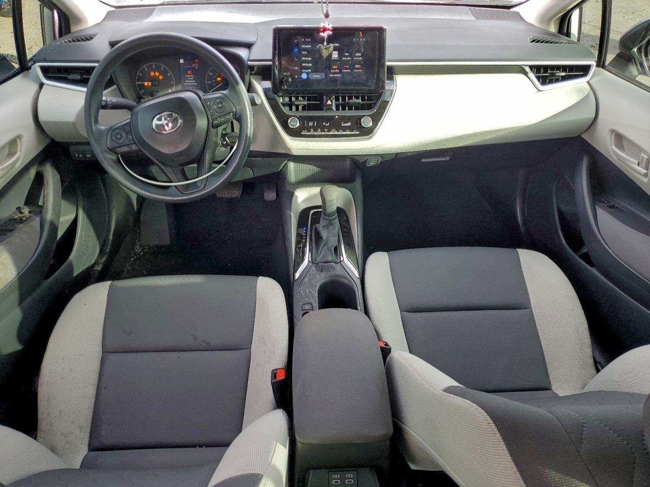2025 TOYOTA COROLLA